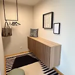 One - Premium Seekirchen - Dein Rückzugsort Mit Exklusivem Flair Und Privater Terrasse * Seekirchen am Wallersee