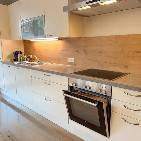 Apartment One - Premium Seekirchen - Dein Rückzugsort Mit Exklusivem Flair Und Privater Terrasse